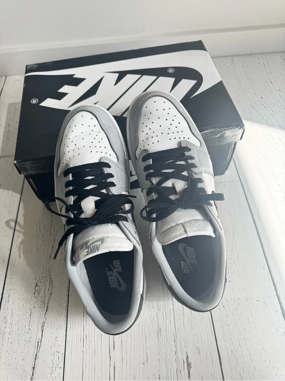 Air Jordan 1 Low OG - Wolf Grey and White
